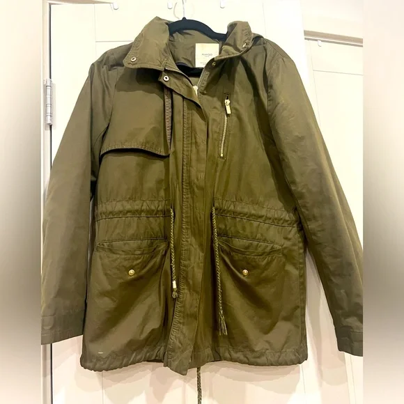 Spring jacket - Picture 1 of 4